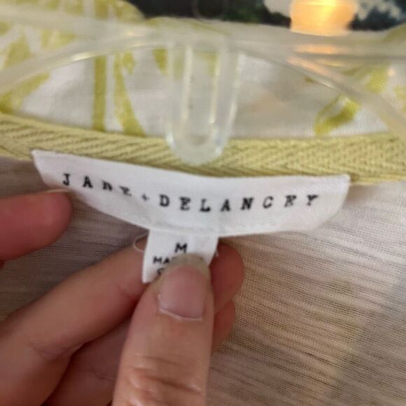 Jane + Delancey Zebra Palm Tree Short Sleeve Button Down Soft Cotton Blend Top M - Picture 2 of 5